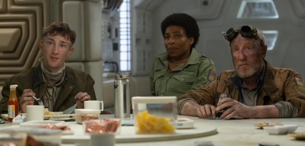 Alien Earth Radio Podcast – Season 01 Episodes 05 – In Space, No One…